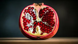 Pomegranates: 7 Ways They Boost Your Health