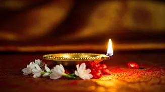 Indian Women: Oils for Ageless Beauty?