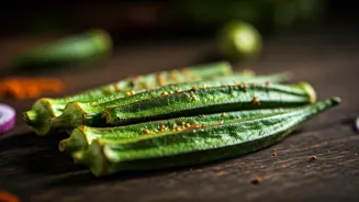 Make Crisp, Non-Sticky Bhindi: 7 Smart Tricks