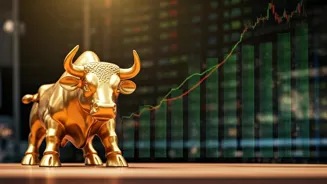 Rupee Gains as DIIs Buy Amid FII Selling