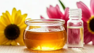 Glow Up: 10 Beauty Hacks With Honey & Glycerin