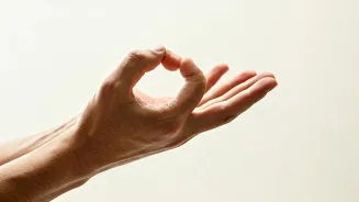 Try These 5 Yoga Mudras for Better Wellness