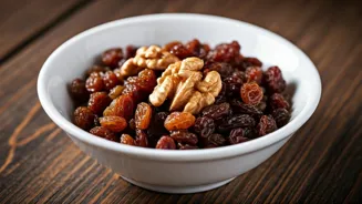 Soaked Walnuts & Raisins: Your Breakfast Power-Up!