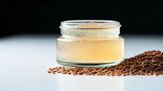 Flaxseed Gel: A Natural Anti-Aging Face Mask