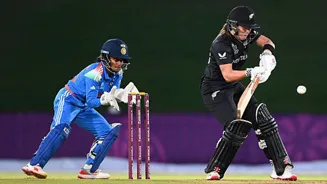 India defeat New Zealand in ODI WC warm-up clash