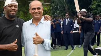 #WATCH: Bolt plays cricket with ex-Indian player