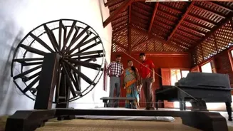 Handloom Day: India's Weavers Fought Back