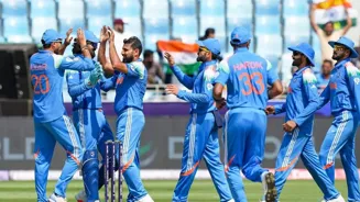 Who is the Indian cricketer crazy about food?