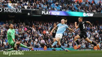 Haaland dazzles as Man City thrash Burnley 5-1
