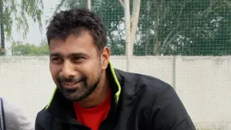 Praveen Kumar enters BCCI selector race: Report