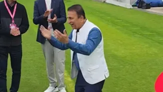Gavaskar grooves in celebration after Oval triumph