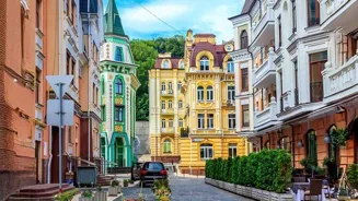 Visit 10 Historical Cities For Thrilling Trips