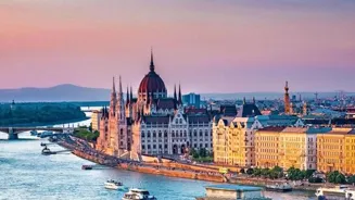 Travel Cheaply: Find Budget Vacation Treasures