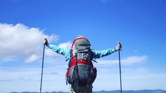 Travel Alone Safely: Ten Tips to Protect You