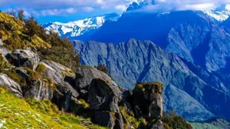 See Breathtaking Mountain Views!