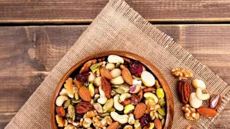 Eat Nuts for a Healthier Life!
