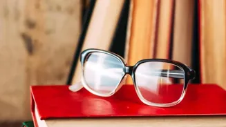 Top 10 Books to Become a Visionary Leader