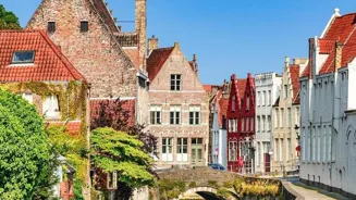 Euro Escapades: Top 10 Thrills for Your European Odyssey!