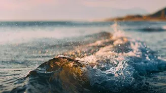 Get Beachy Waves: Hair Secrets Revealed