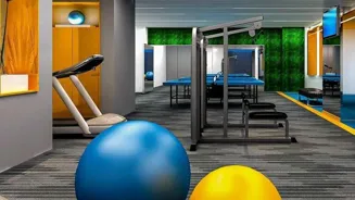 Busy Professionals Stay Fit at the Office