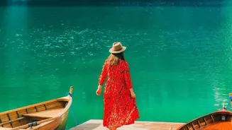 Top 10 Travel Trends for Stylish Travelers