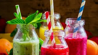 Enjoy Seasonal Smoothie Recipes All Year!