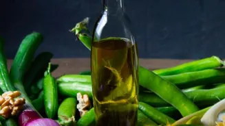 Mediterranean Diet: 10 Health Benefits