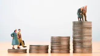 Buying Health Insurance? Seniors Should Know This.