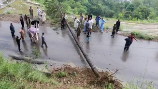 Heavy Rains Kill Several in Pakistan and PoK
