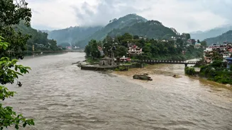 Red Alert in Uttarakhand, Telangana; 43 Missing