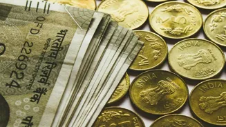 Rupee Falls to Near 6-Month Low vs. Dollar