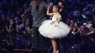 Ariana and Gaga Dominate the MTV VMAs