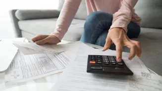 Car Loan Rates Dip to 7.6% for 2025 Holiday