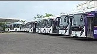 Pune Bus Drivers Protest For Higher Wages