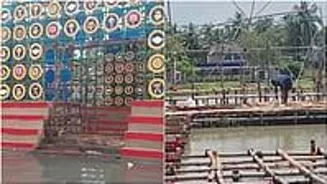 Kolkata Floods Kill 9, Disrupt Durga Puja