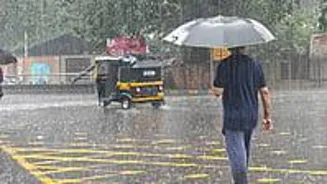 Mumbai Under Red Alert For Heavy Weekend Rain