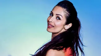 What Is Malaika Arora's 'Retinol Juice'? Here's How To Make It At Home With Just Few Ingredients