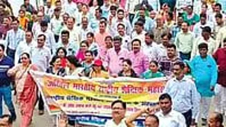 UP Teachers Protest TET Order, Demand Exemption