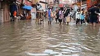 Rains wreak havoc in UP; 17 districts flooded
