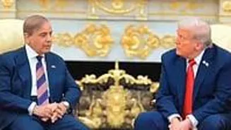 Trump Meets Pakistan's Sharif, Munir at Oval