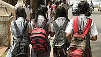 Surat Schools Adopt AI, Robotics, Drones