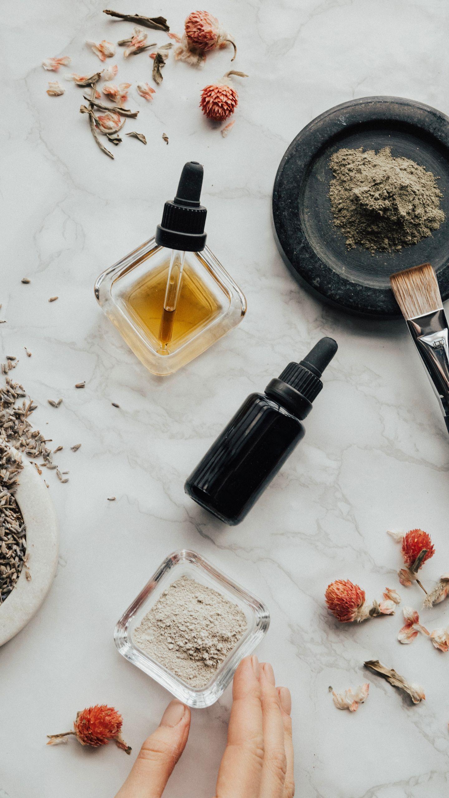 Face Oils Gain Popularity for Hydration and Skin Barrier Support