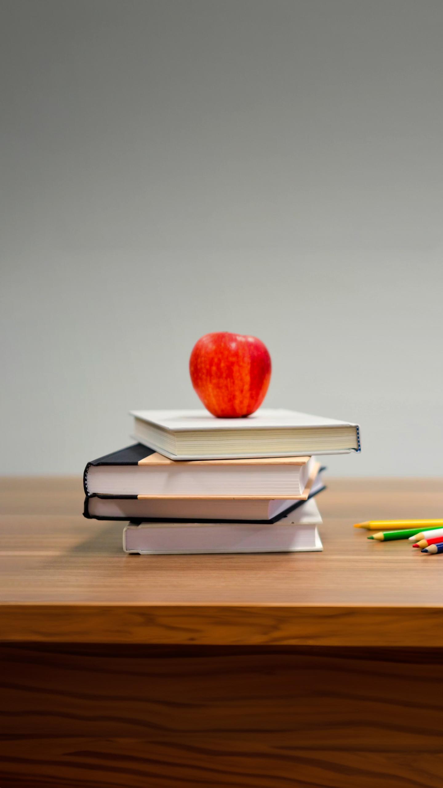 Biology Teacher Lauren Lesyna Shares Insights in 73 Questions Interview