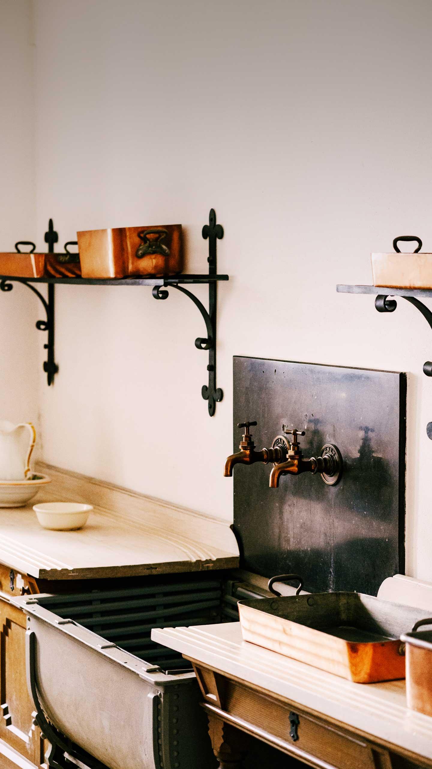 Vintage Homeware Brands Highlighted for Their Unique Decor Offerings