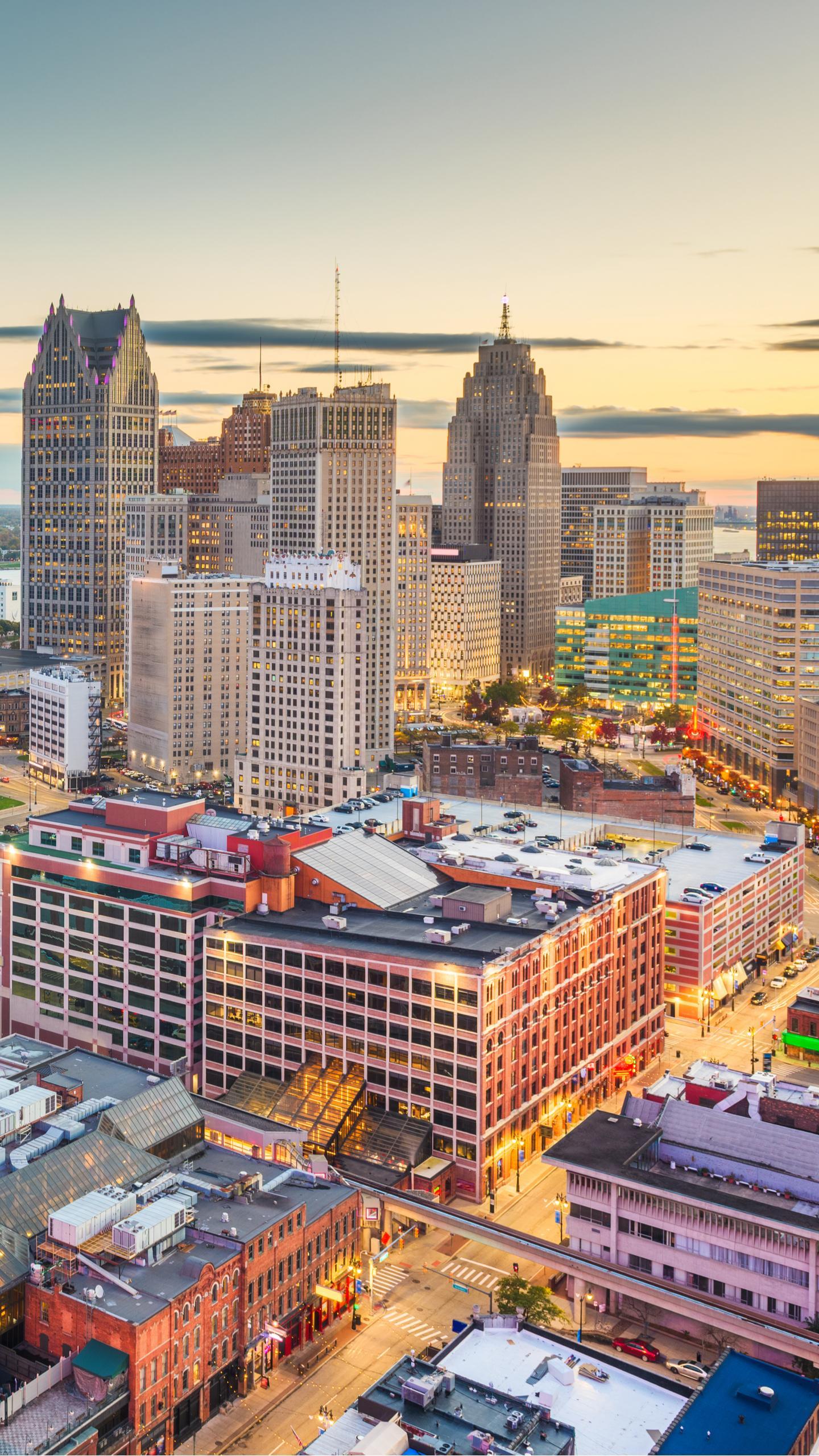 Detroit Weather Forecast: Sunny and Seasonal Conditions Expected