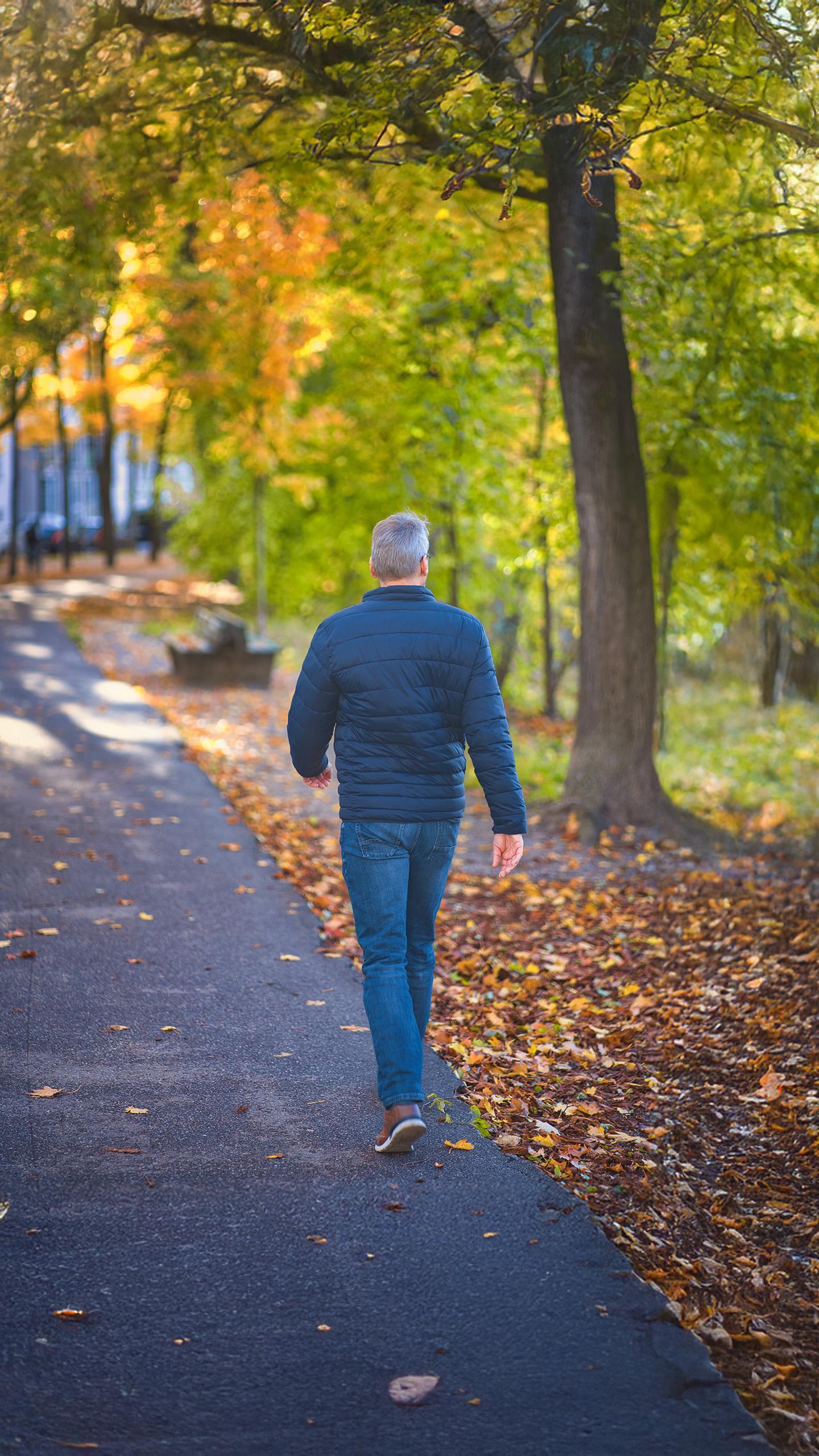 Study Suggests Longer Walks Offer Greater Health Benefits
