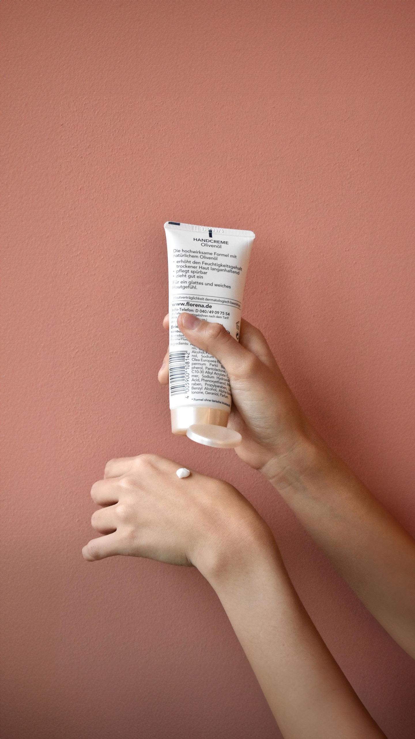 Retinol Hand Creams Offer Anti-Aging Benefits for Hands