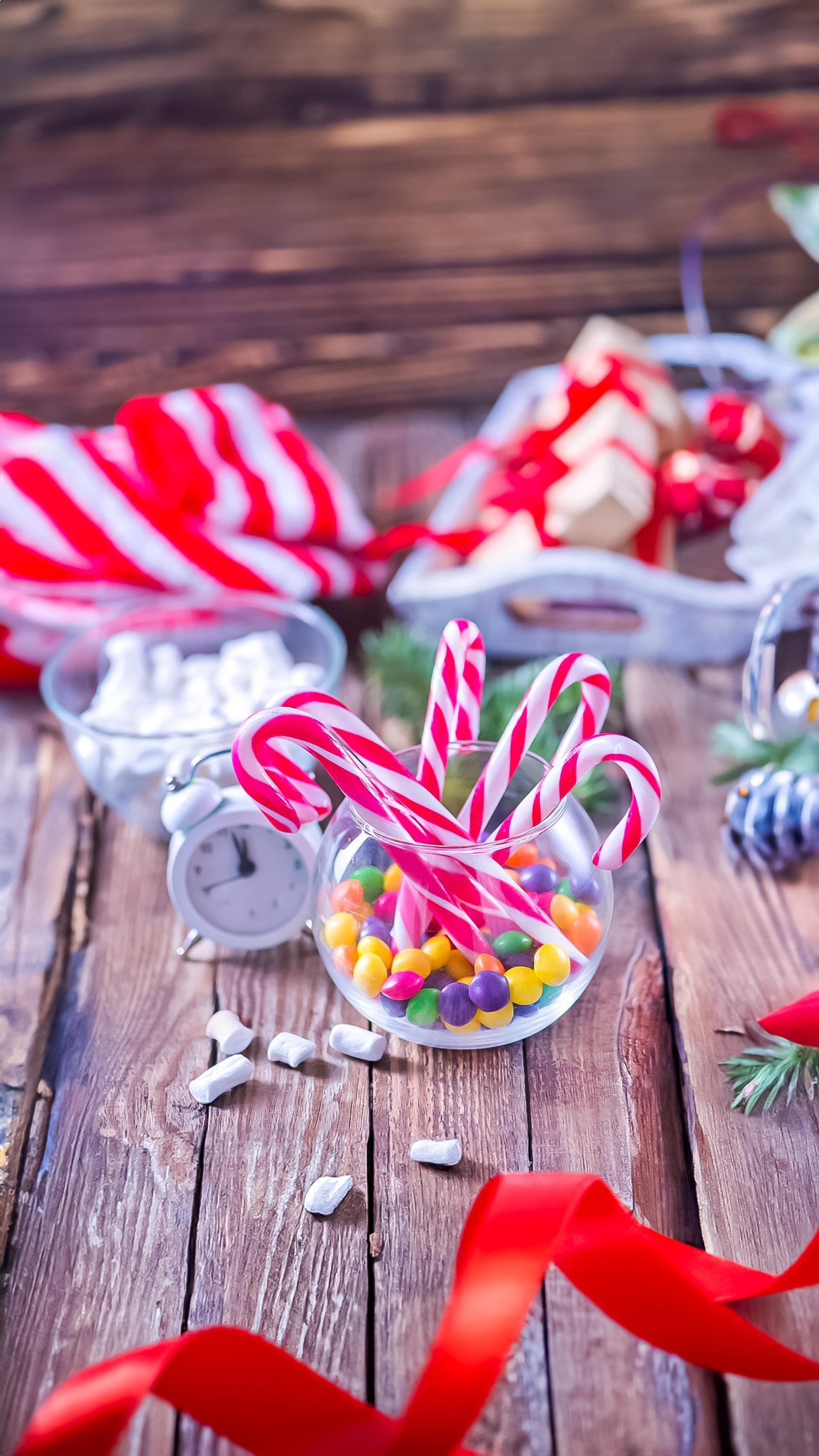 Confectionery Brands Innovate with Nostalgia and Health Trends for Christmas 2025