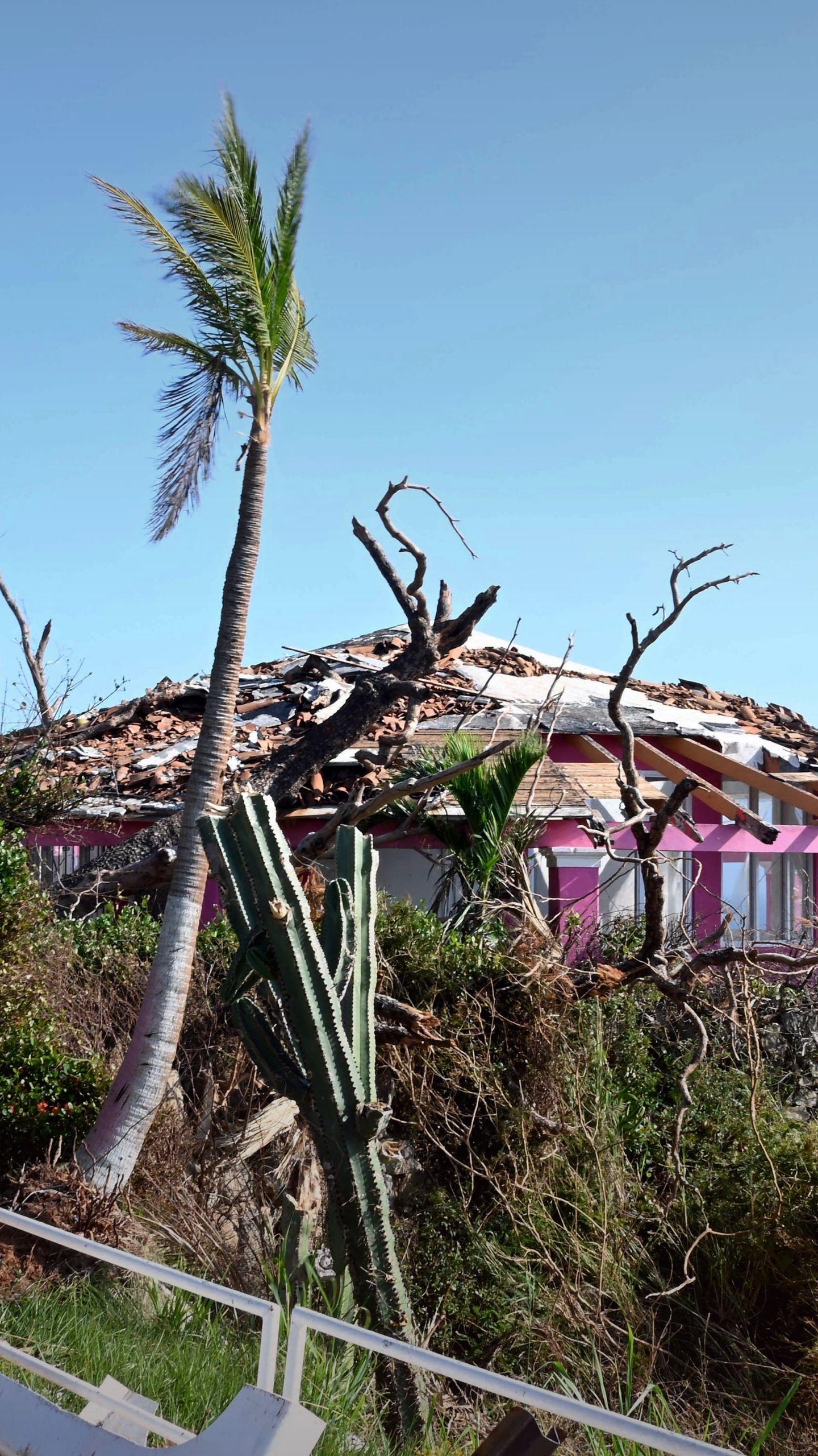 Hurricane Melissa Threatens Jamaica with Category 4 Impact