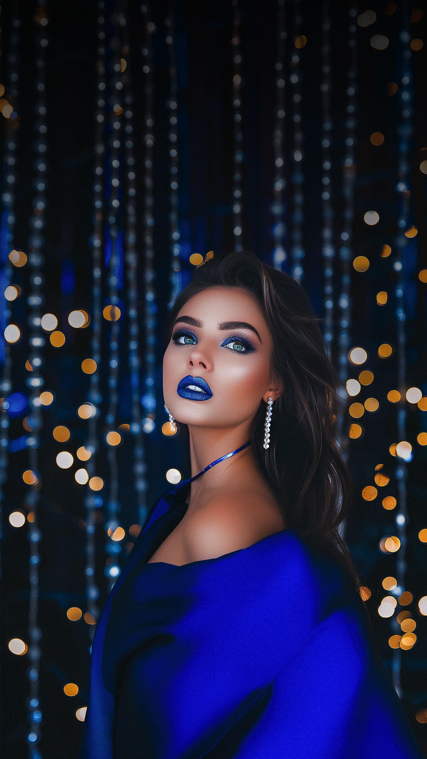 Vogue Highlights Celebrity Beauty Trends with Sparkle and Glam